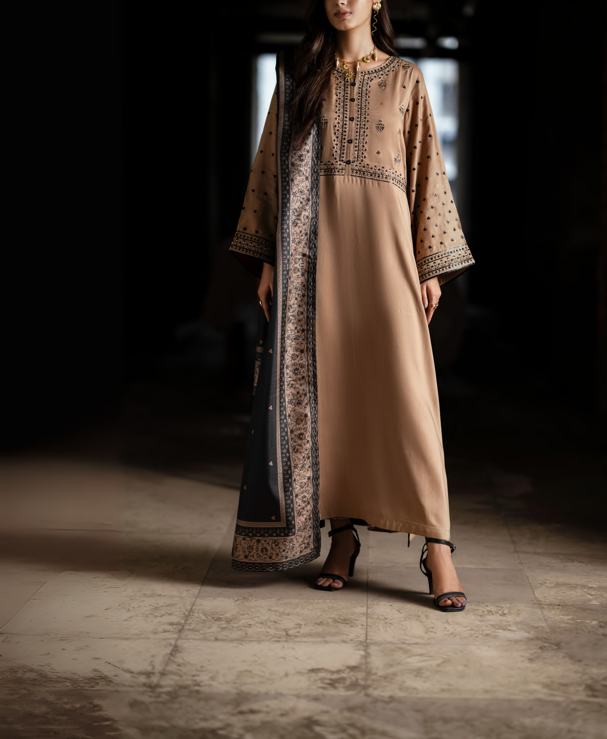 Casual lite - Desert Elegance