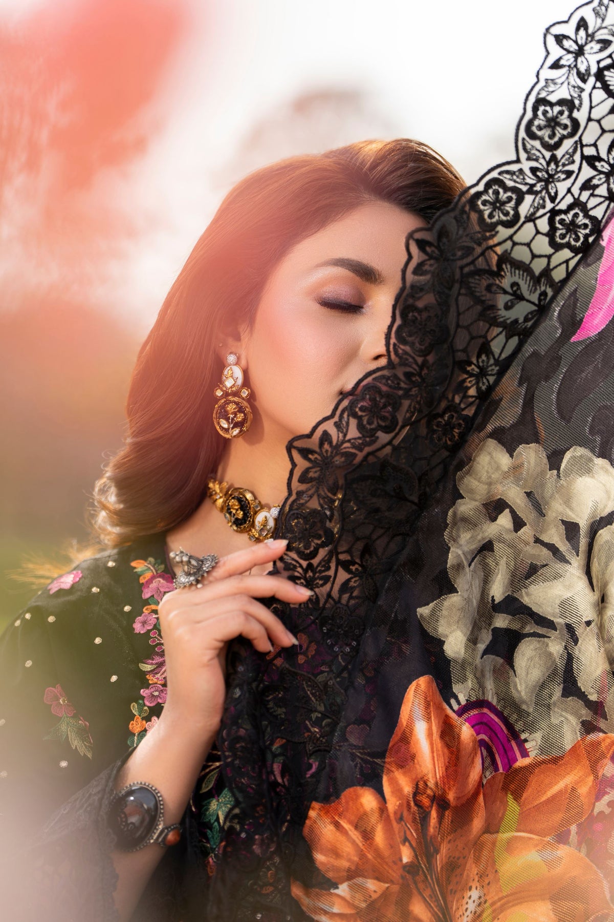KC-1553-Black Floral