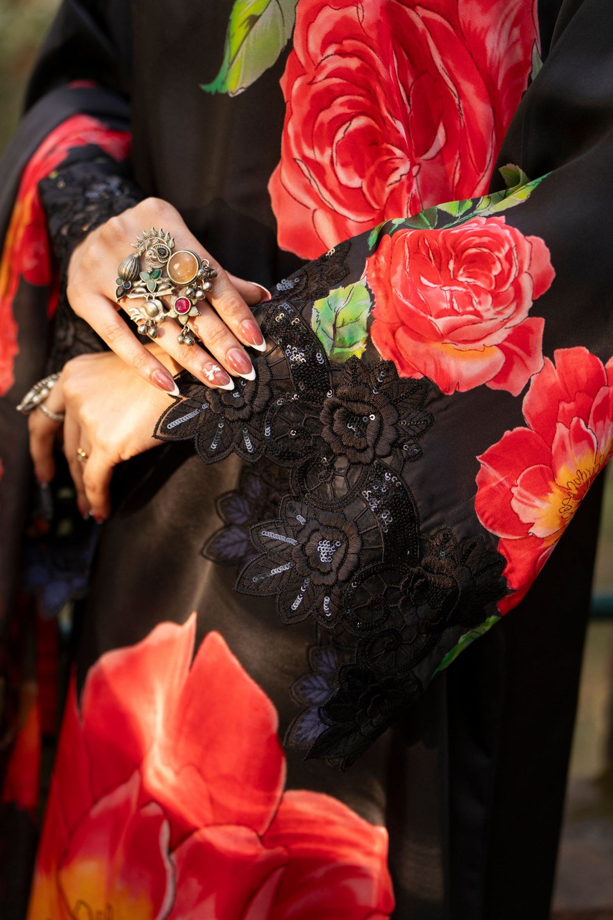 Karma Eliana - F-503 Flora Black
