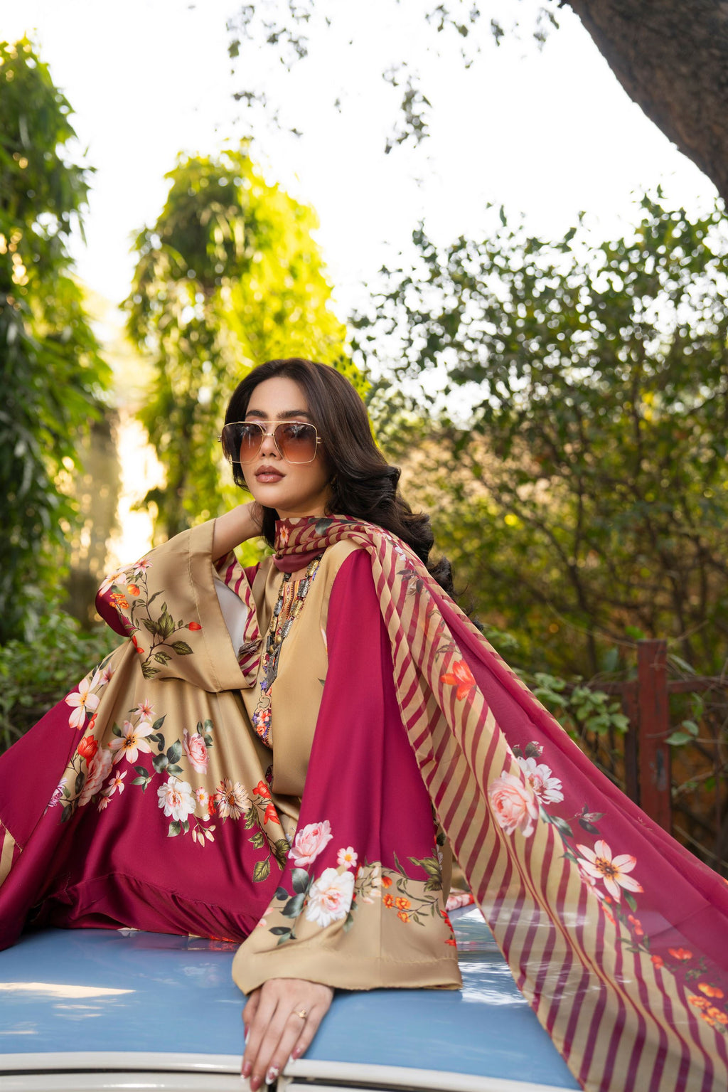 Karma Eliana - F-504 Beige & Maroon