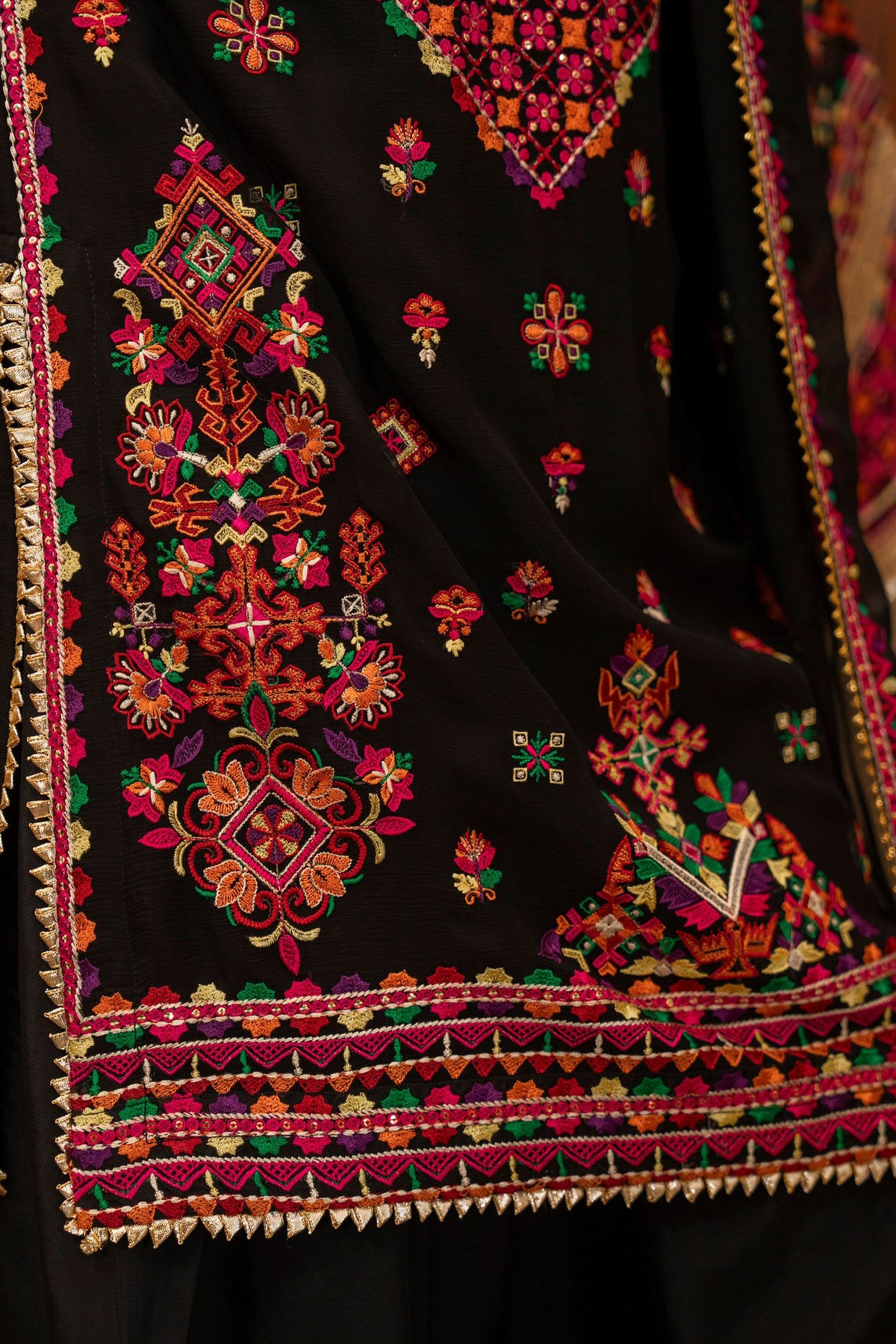 Karma Hayat - F-492 Pitch Black