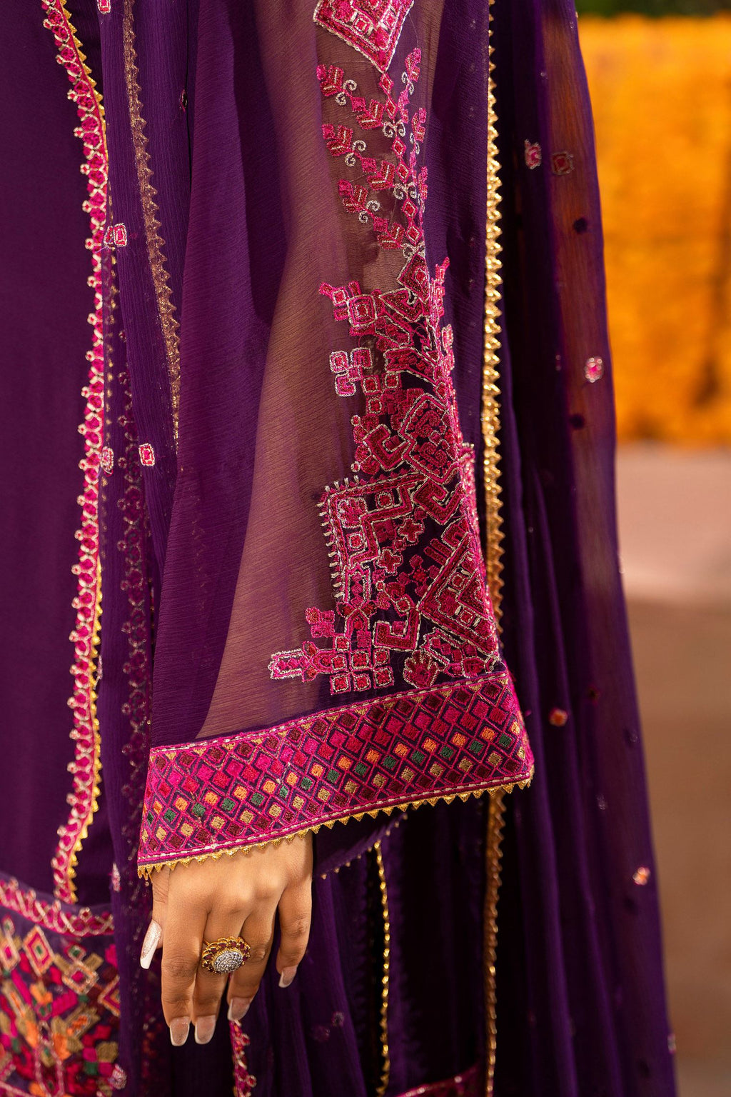 Karma Hayat - F-494 Magenta