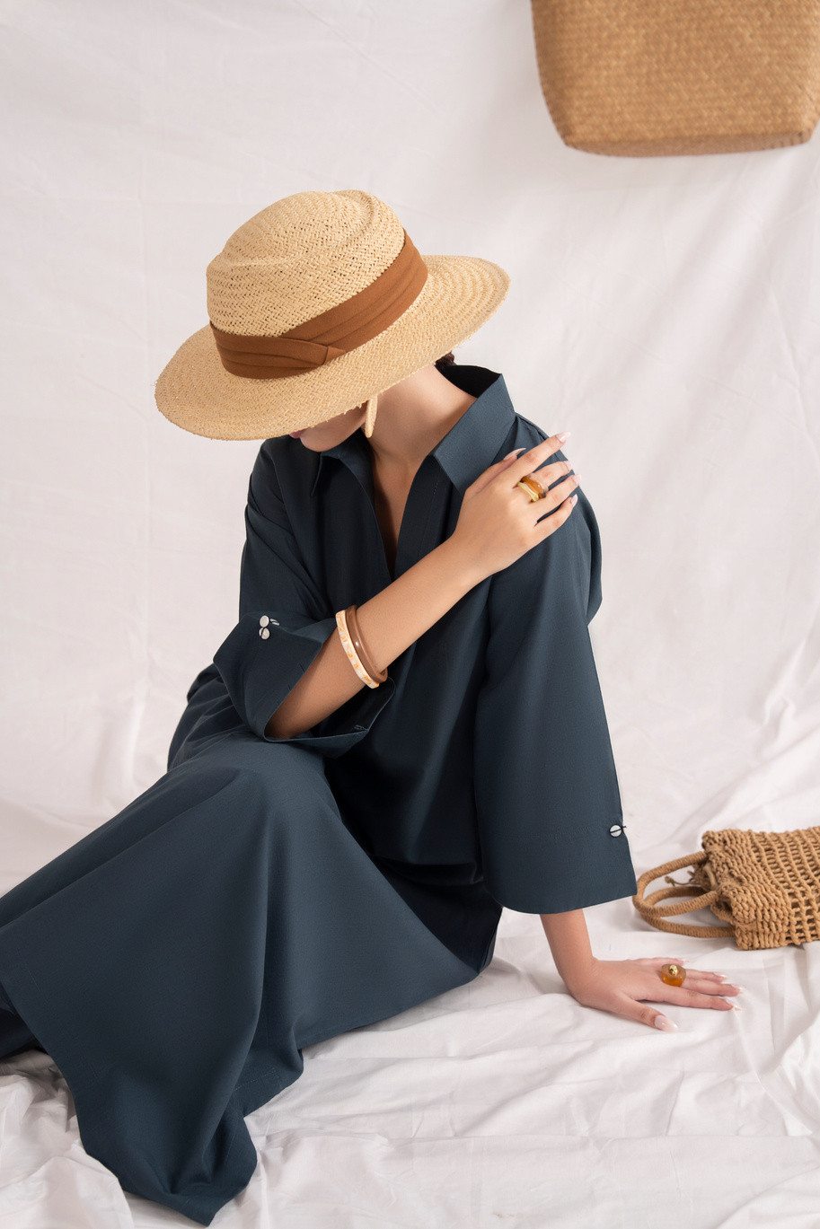 Casual Lite - Coastal Muse
