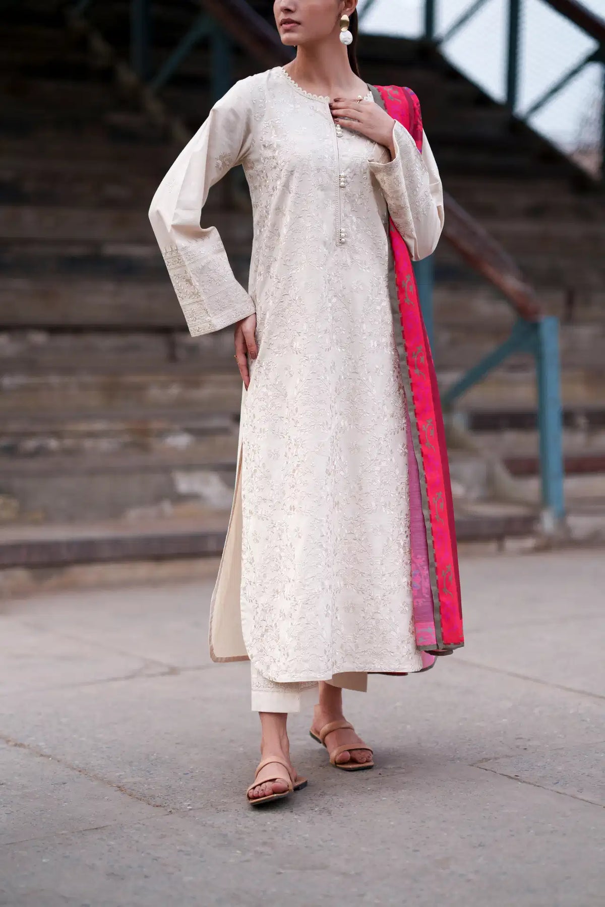 Casual Lite - Blush Ivory