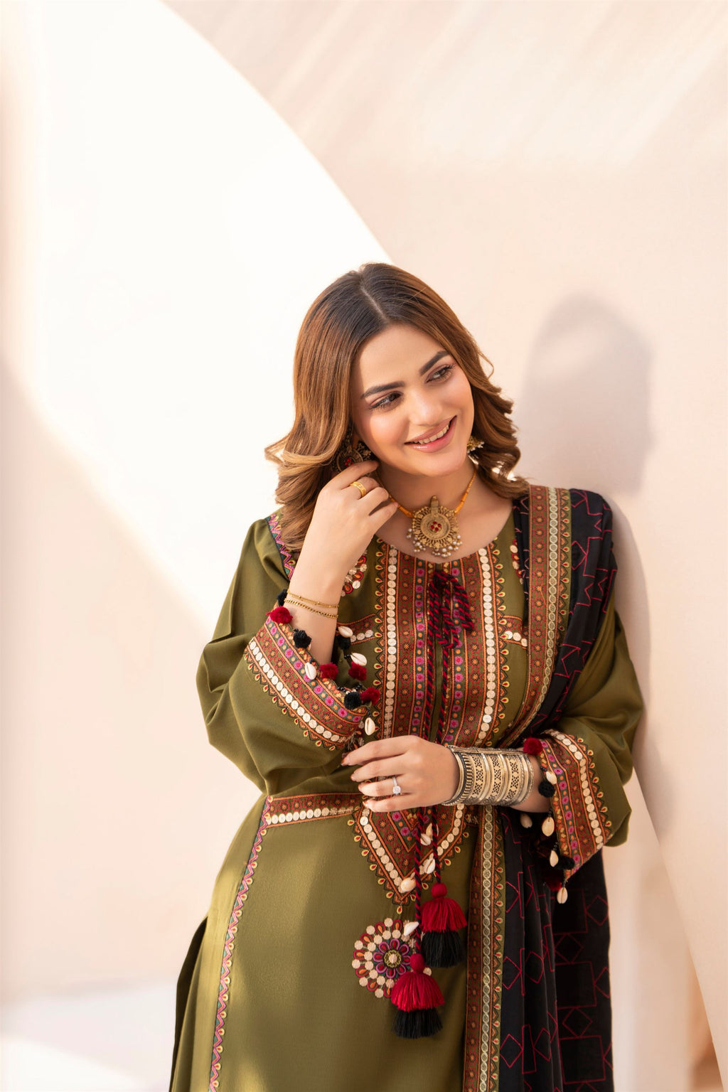 Karma Mishaal 1538 Army Green