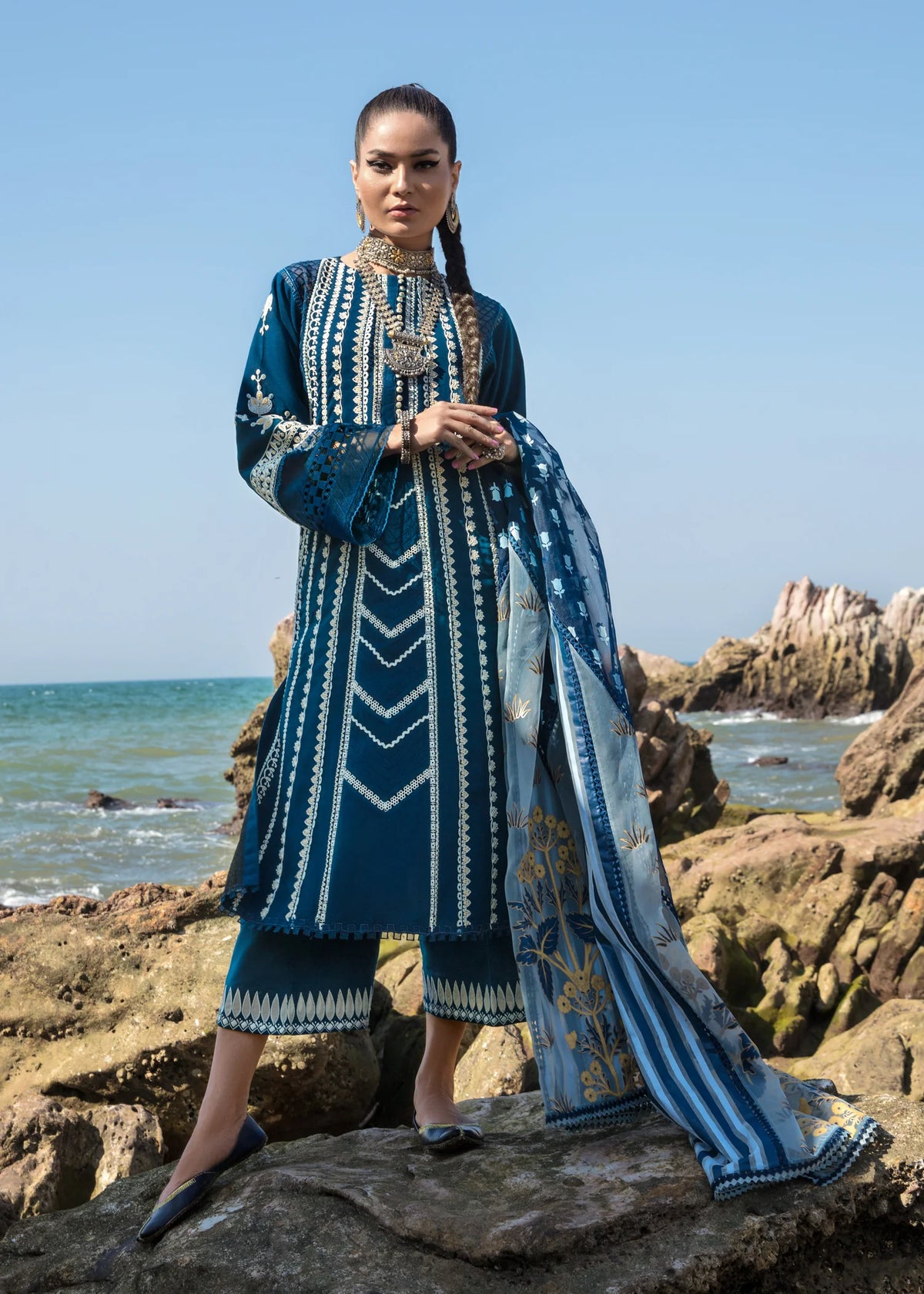 Marori Dreams B - Sherry's wardrobe