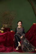 CTR-06 (Kids) - Sherry's wardrobe