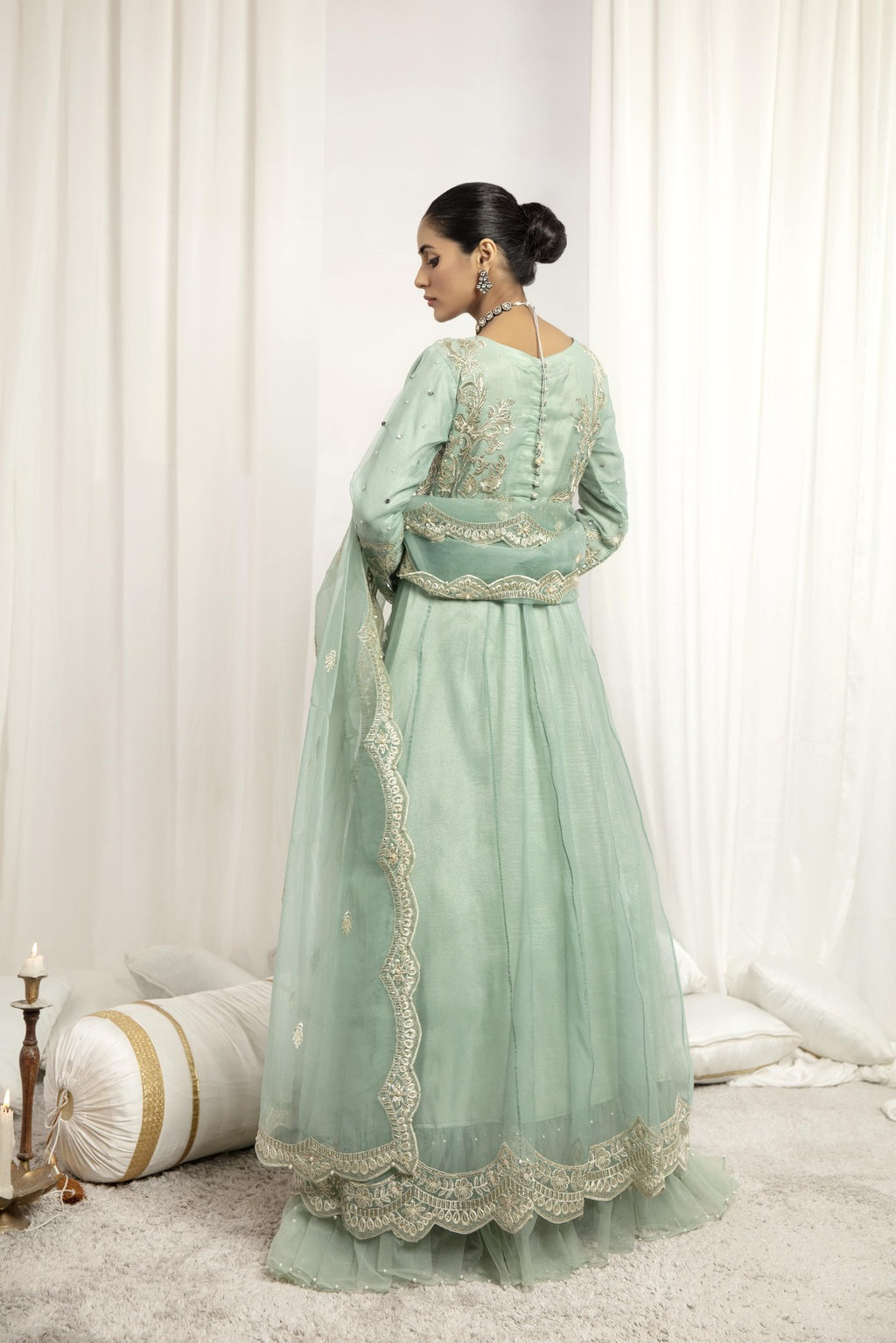 AL-3309-A - Sherry's wardrobe