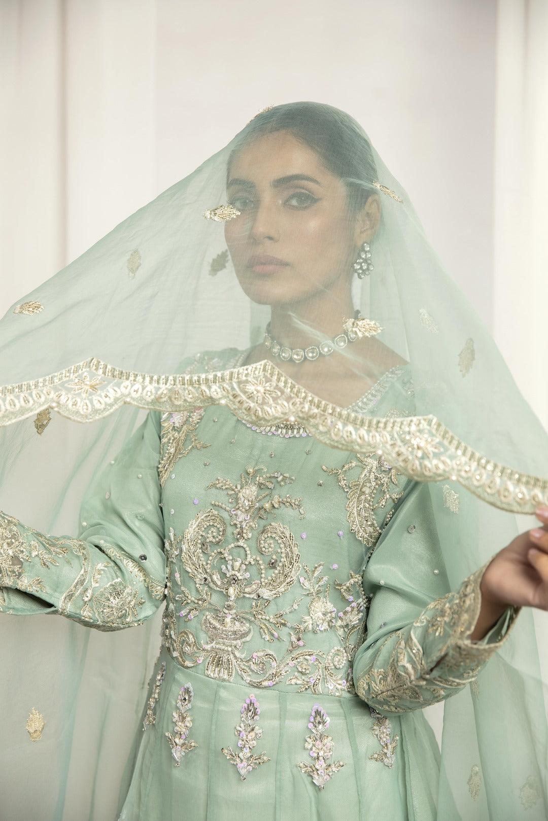 AL-3309-A - Sherry's wardrobe
