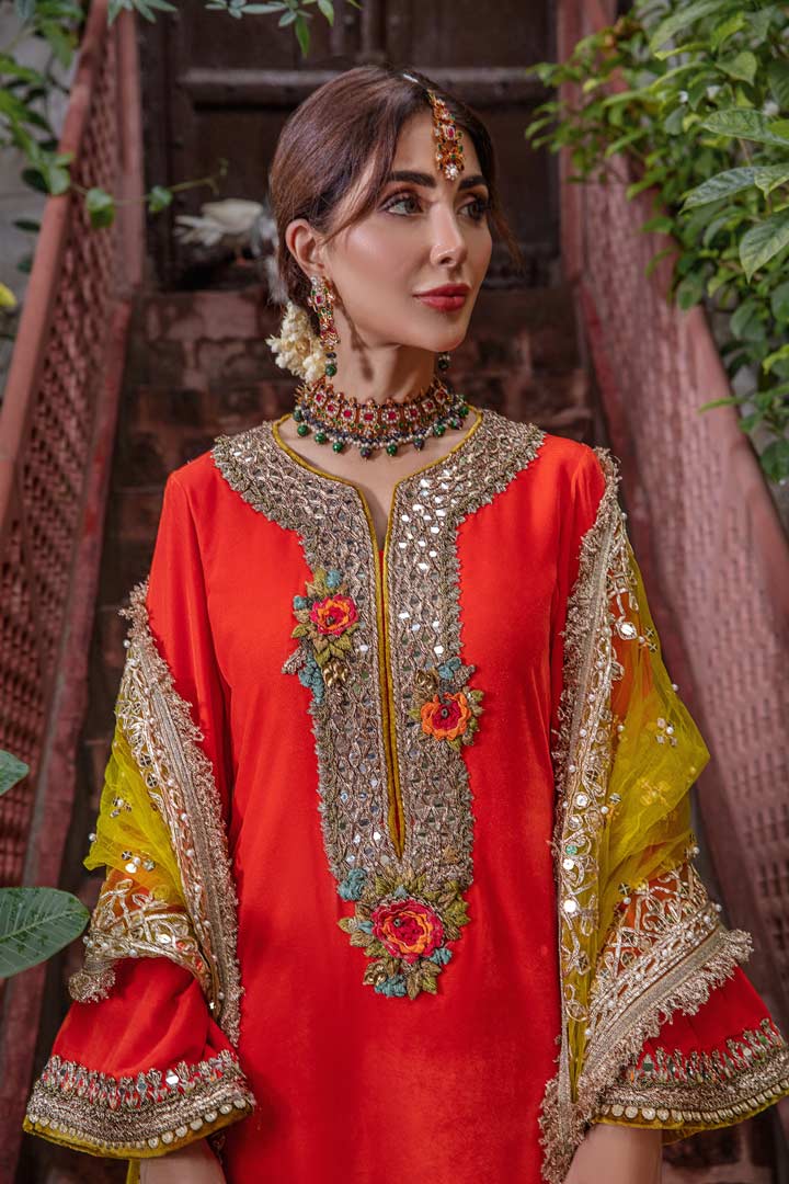P-227 - Sherry's wardrobe