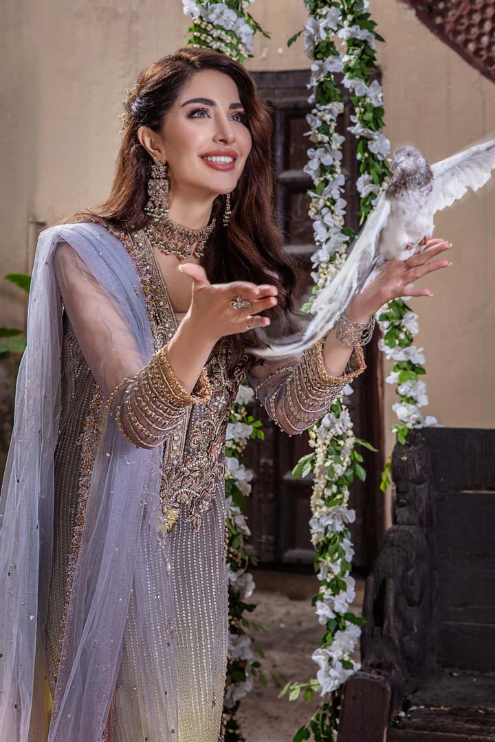 P-230 - Sherry's wardrobe