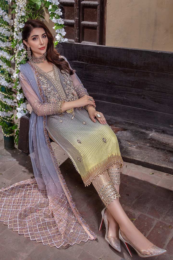 P-230 - Sherry's wardrobe
