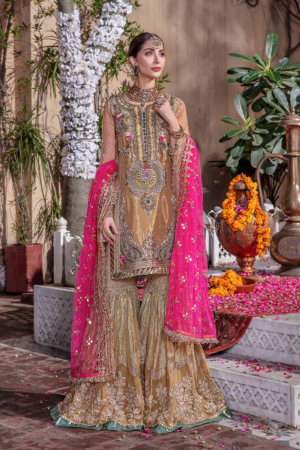 P-231 - Sherry's wardrobe