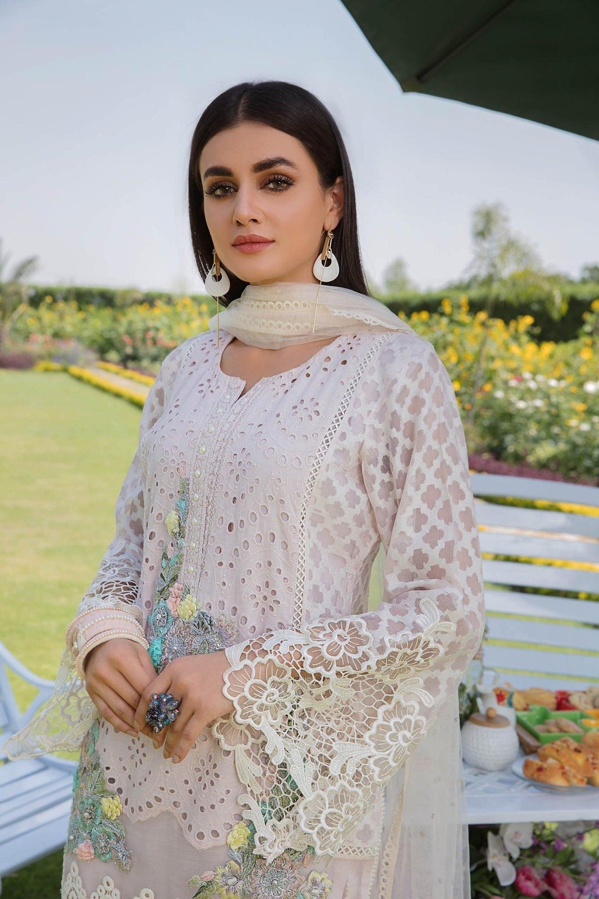 Z-233 KB - Sherry's wardrobe